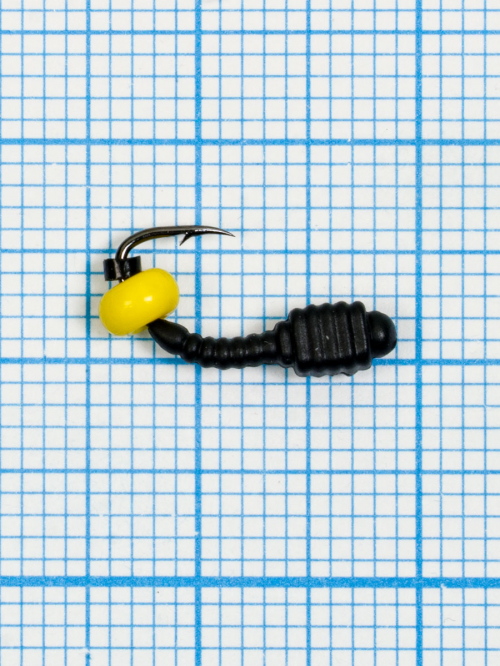 Мормышка Личинка Куб бисер жёлтый  ( Larva Cube) 0,52/6, чёрный 