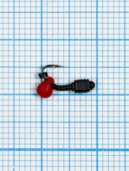 Мормышка Личинка Куб Drops красный  ( Larva Cube) 0,28/2, чёрный